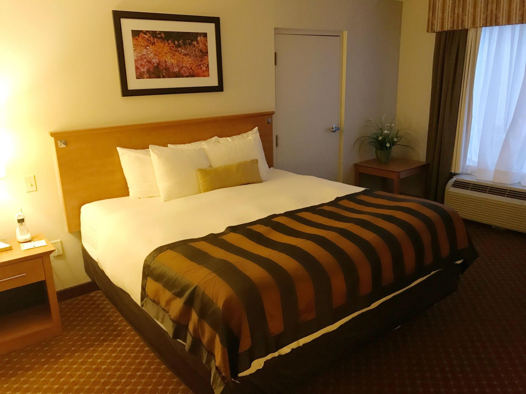 Wingate By Wyndham Louisville East Екстер'єр фото