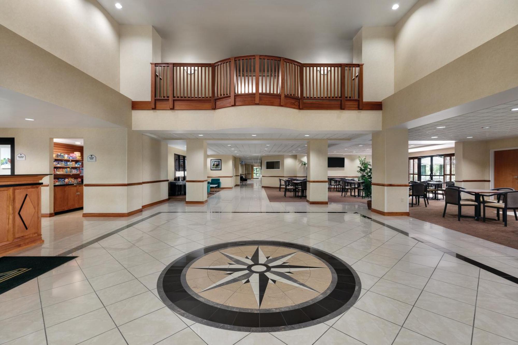 Wingate By Wyndham Louisville East Екстер'єр фото